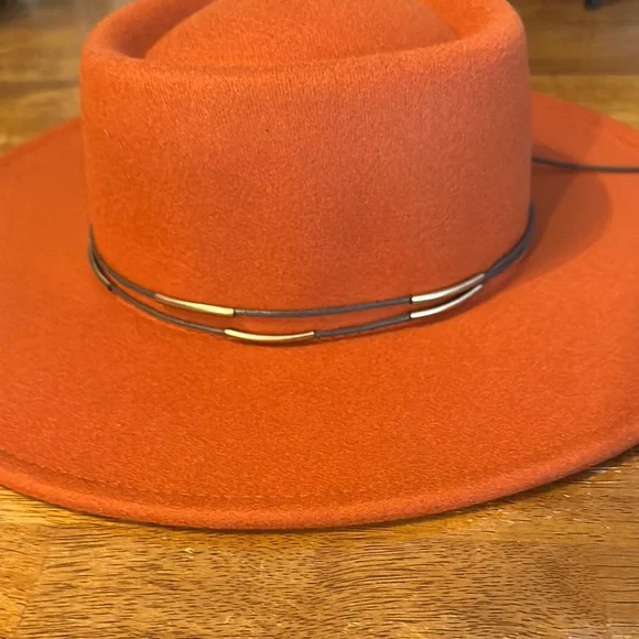 Rust telescope Hat - Picture 2 of 7